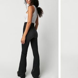 Free People - Jayde Flare Jeans